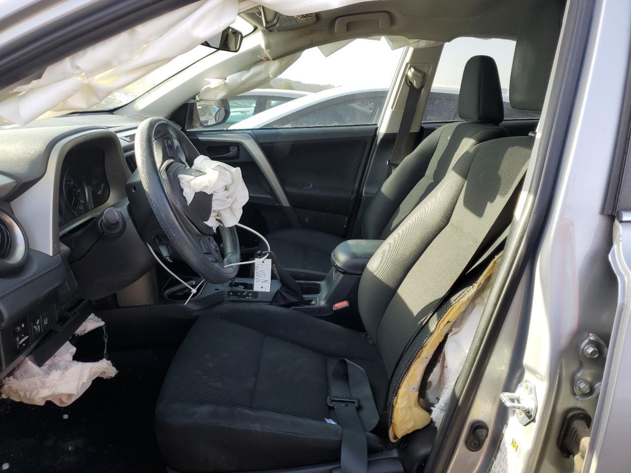 2017 TOYOTA RAV4 LE - Image 7