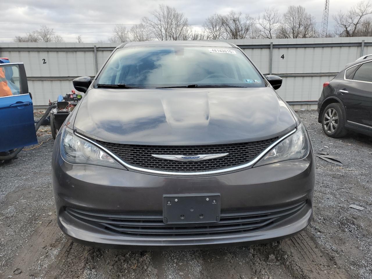 2017 CHRYSLER PACIFICA T - Image 5