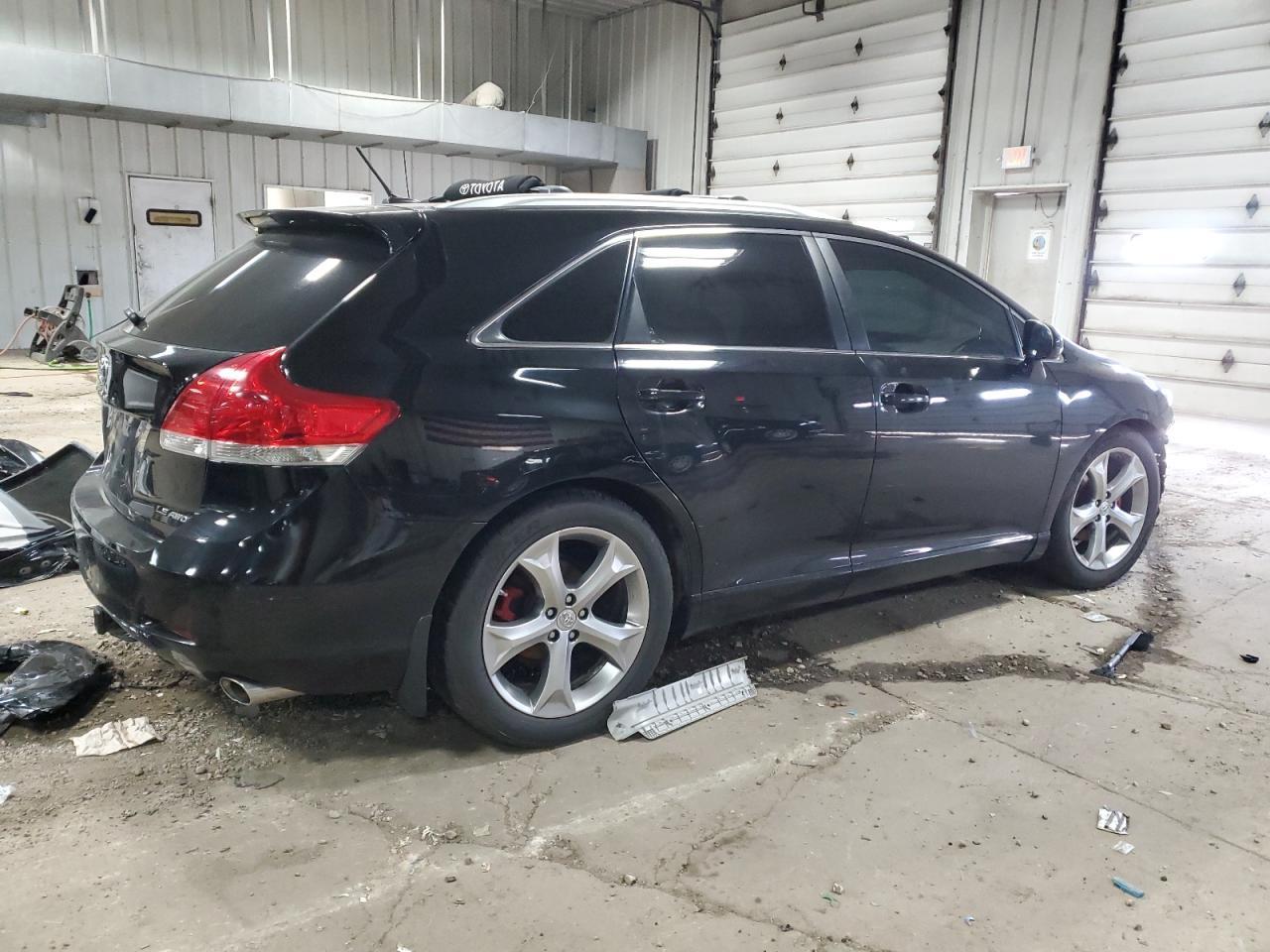 2012 TOYOTA VENZA LE - Фото 3