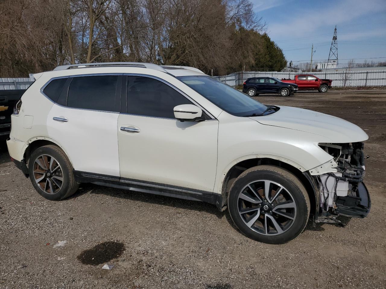 2017 NISSAN ROGUE SV - Фото 4