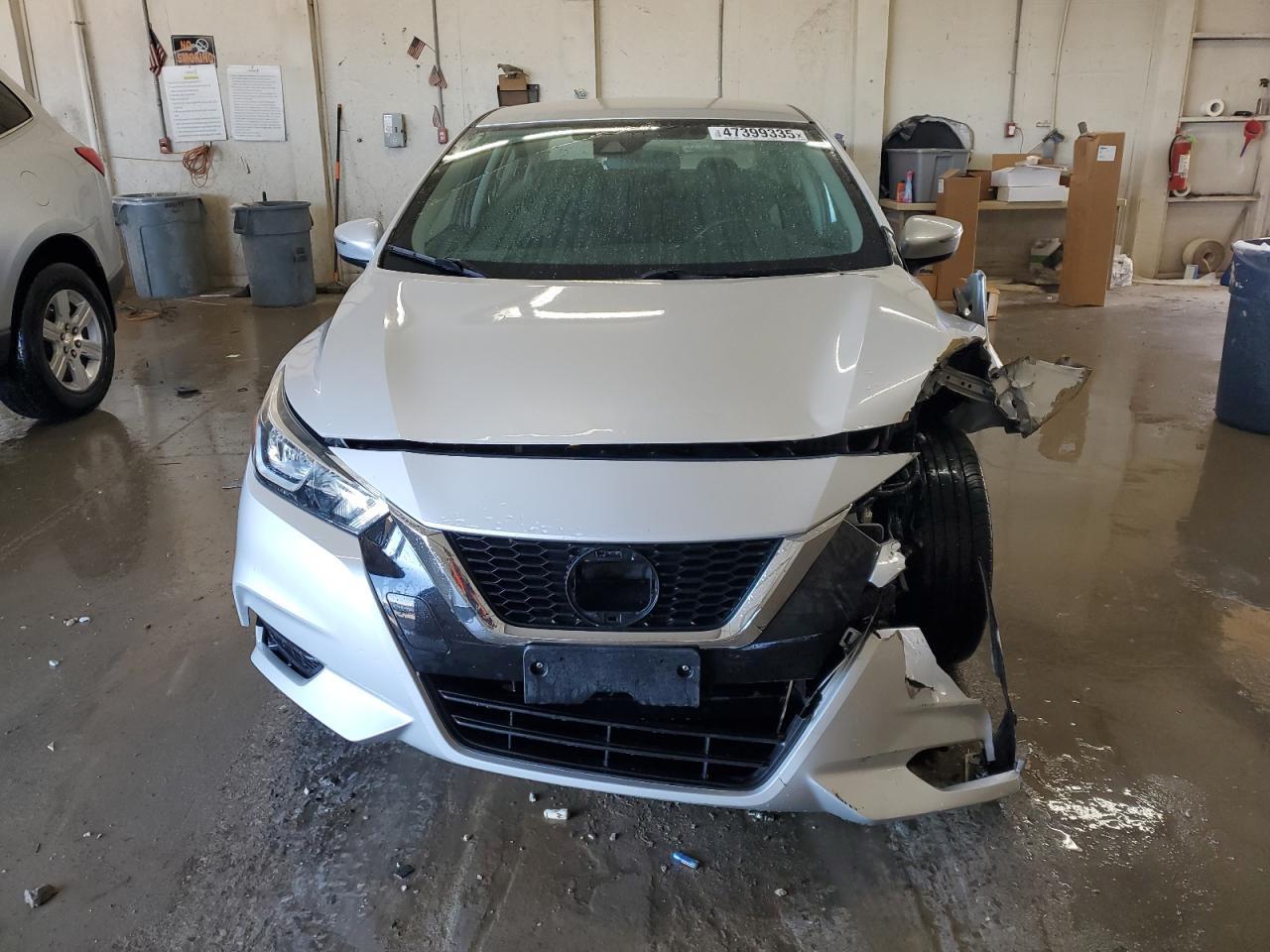2021 NISSAN VERSA SV - Image 5