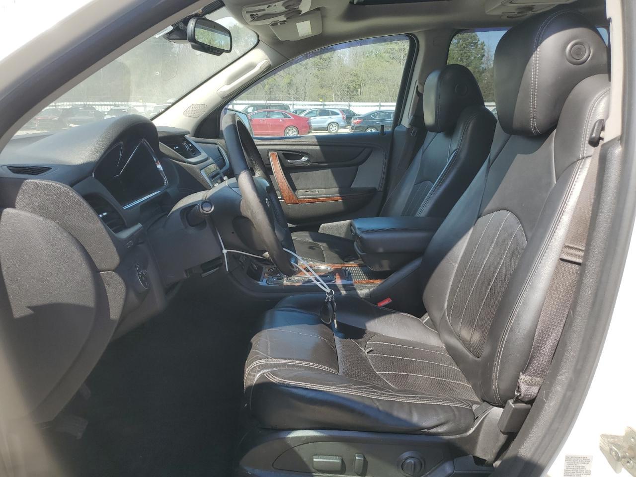 2014 CHEVROLET TRAVERSE L - Image 7