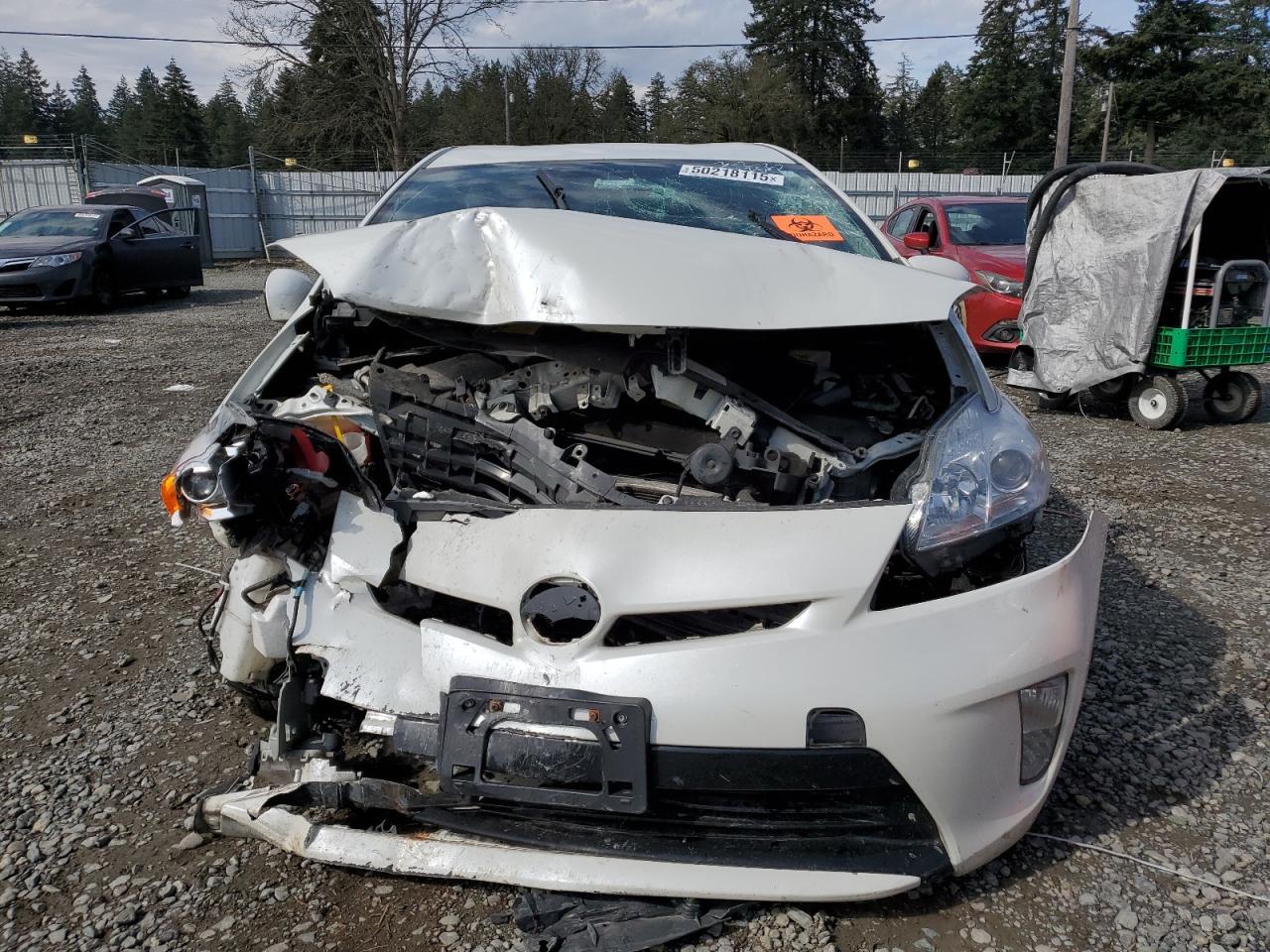 2015 TOYOTA PRIUS - Image 5