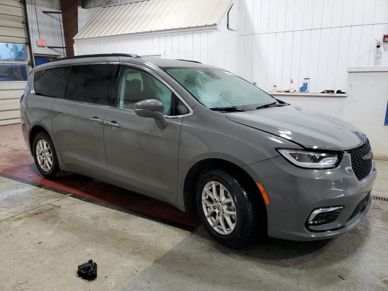 2022 CHRYSLER PACIFICA T - Image 4