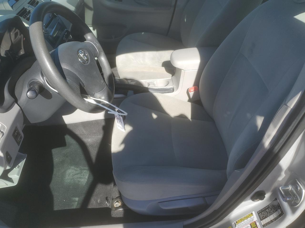 2013 TOYOTA COROLLA BA - Фото 7