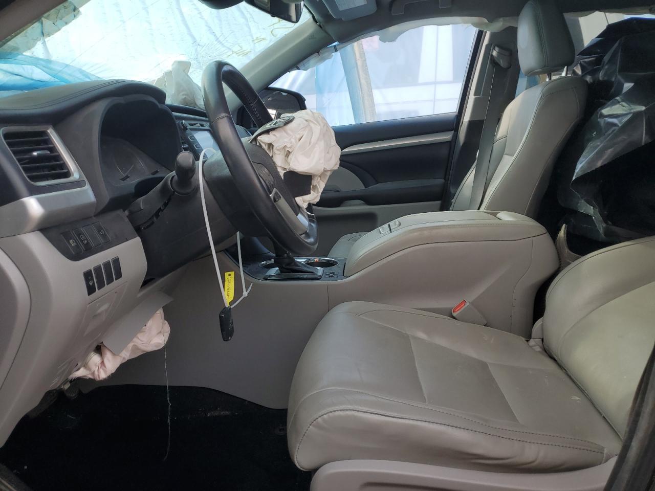 2018 TOYOTA HIGHLANDER - Image 7