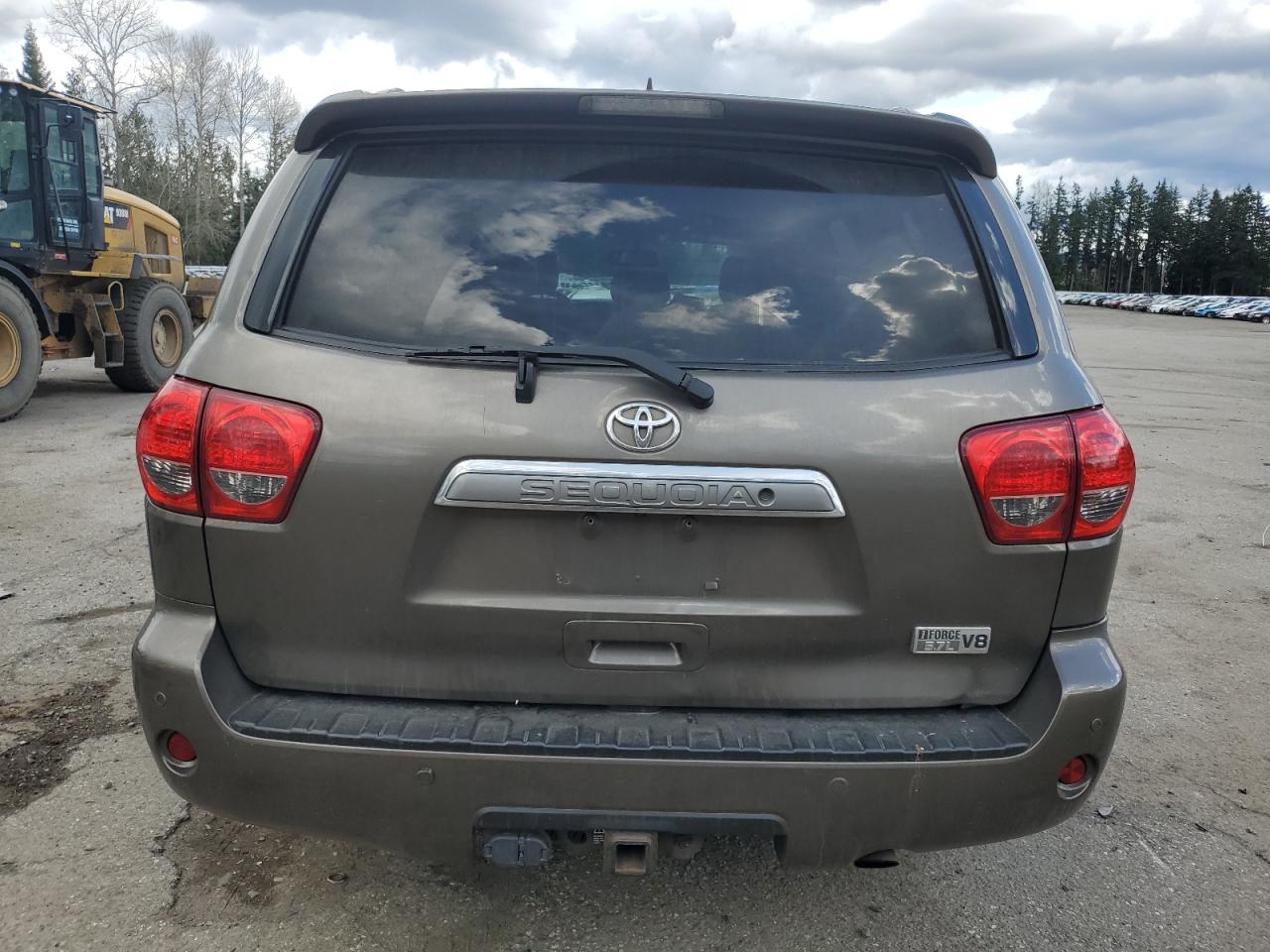 2014 TOYOTA SEQUOIA LI - Фото 6