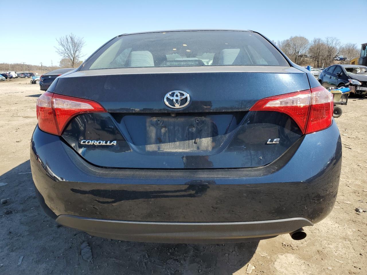 2018 TOYOTA COROLLA L - Image 6