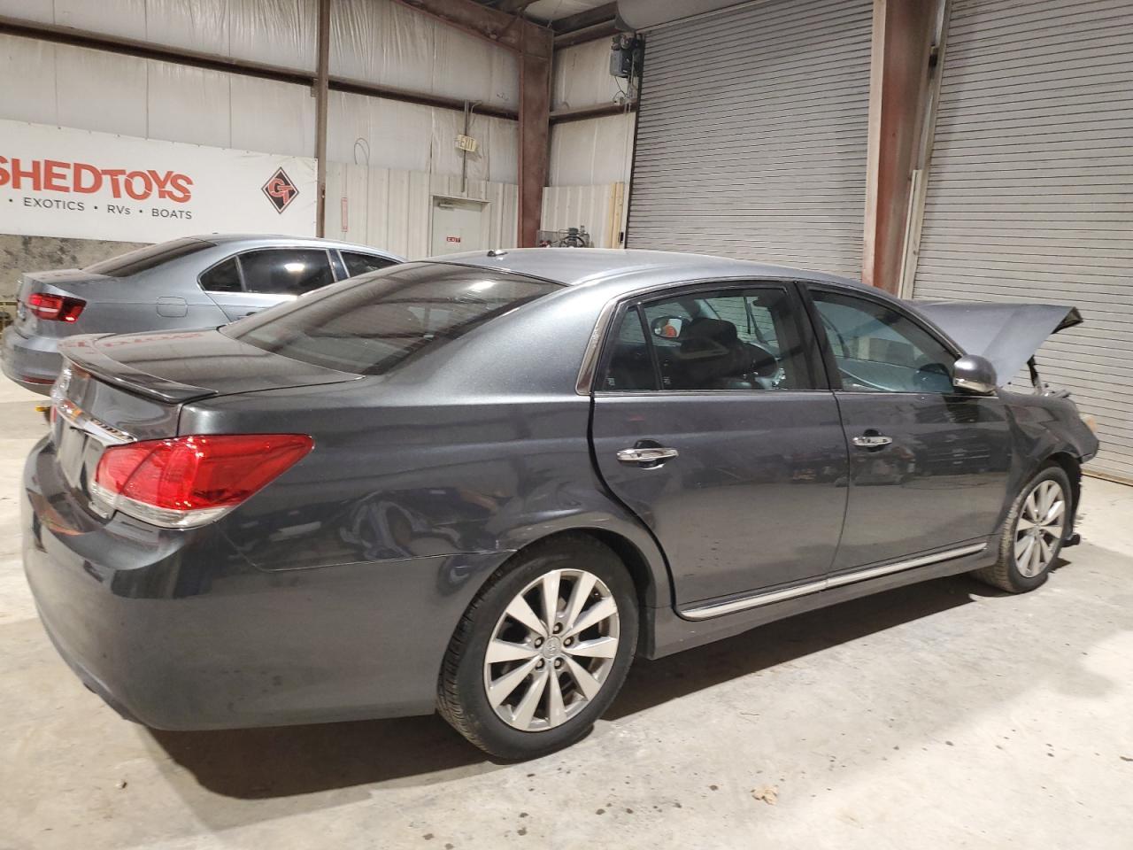 2011 TOYOTA AVALON BAS - Image 3