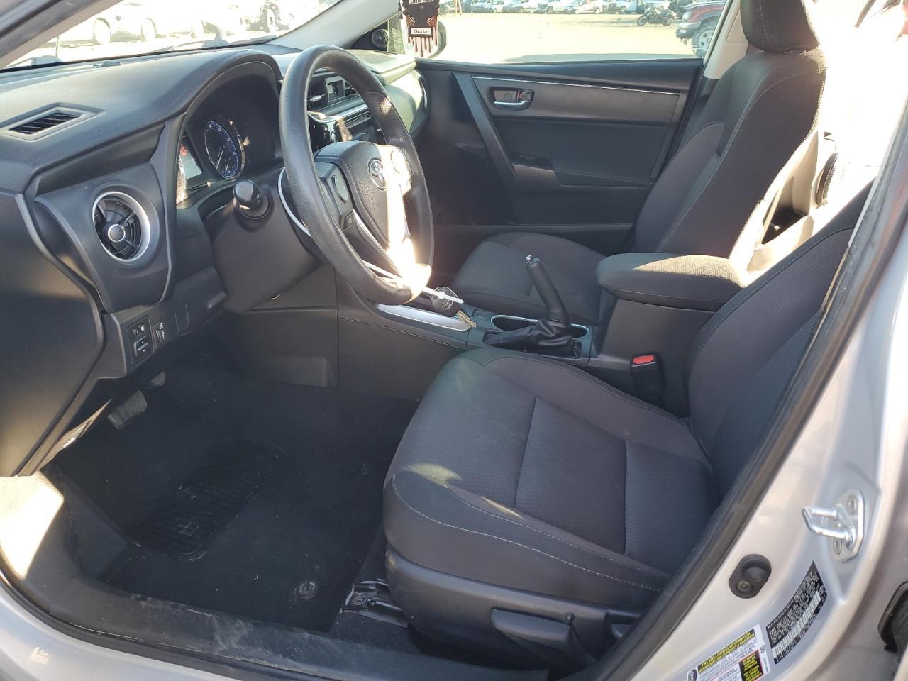 2019 TOYOTA COROLLA L - Image 7