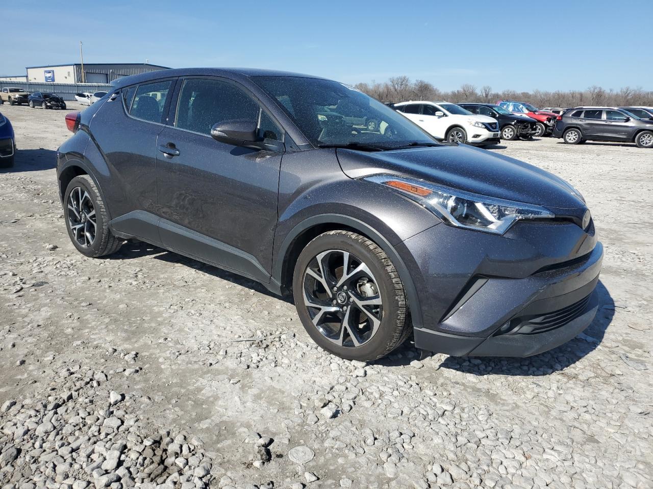 2019 TOYOTA C-HR XLE - Фото 4