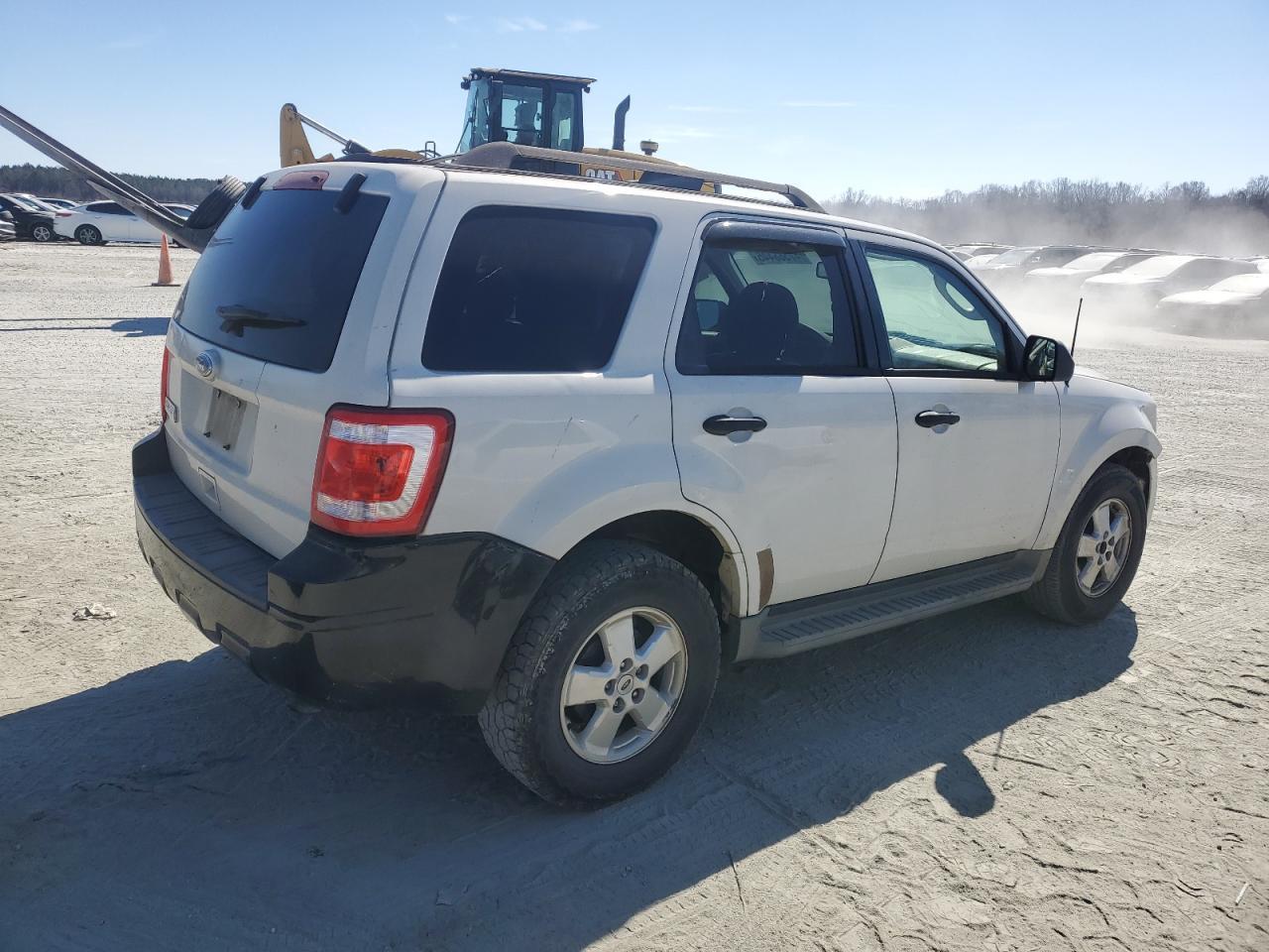 2010 FORD ESCAPE XLT - Фото 3