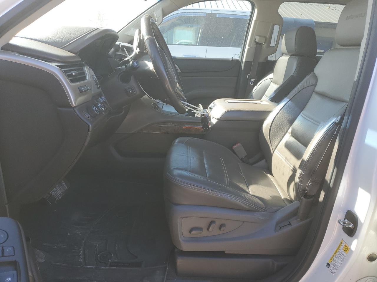 2016 GMC YUKON XL D - Фото 7