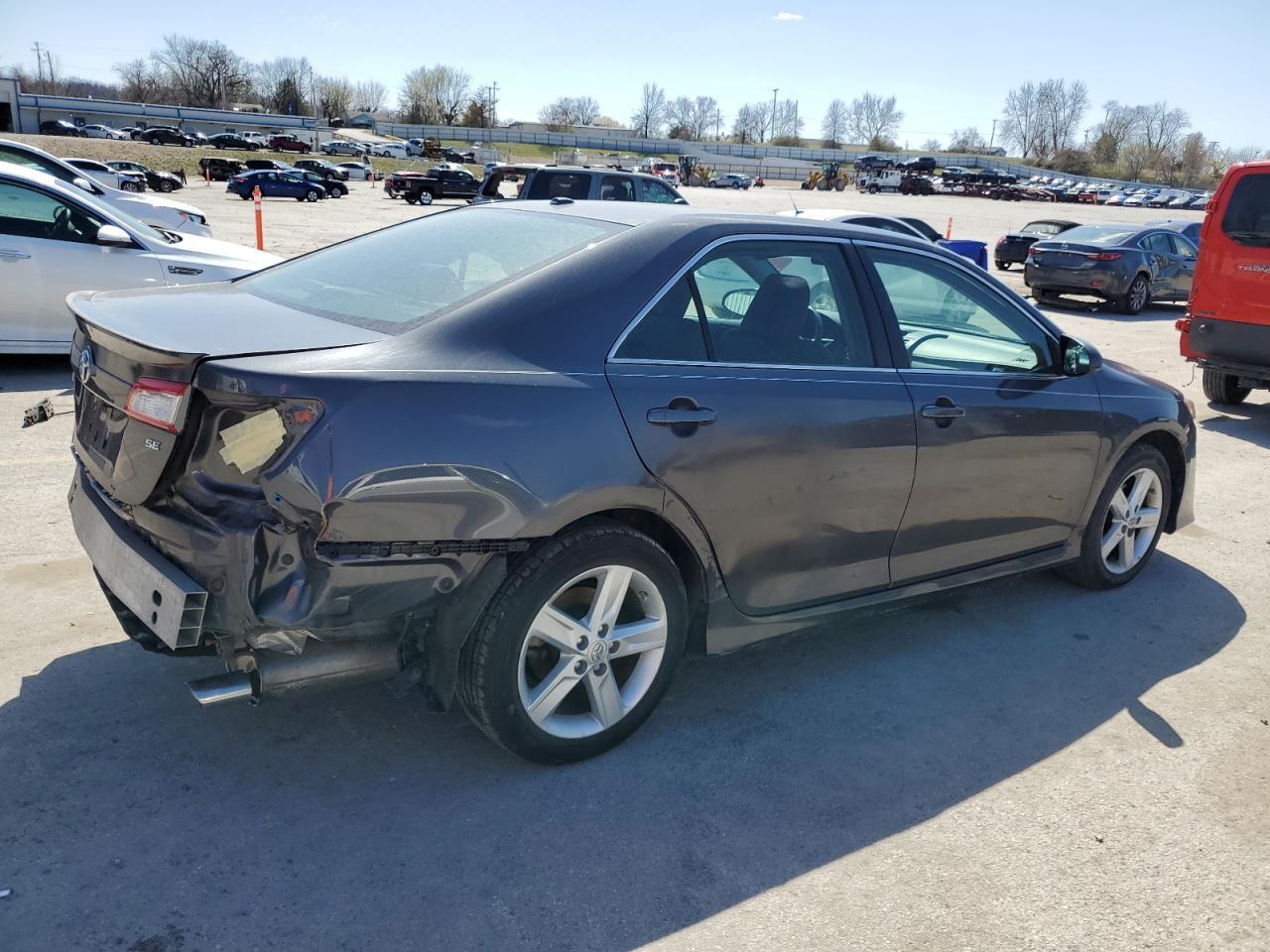 2012 TOYOTA CAMRY BASE - Фото 3