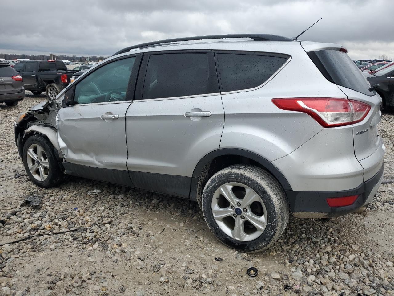 2015 FORD ESCAPE SE - Image 2