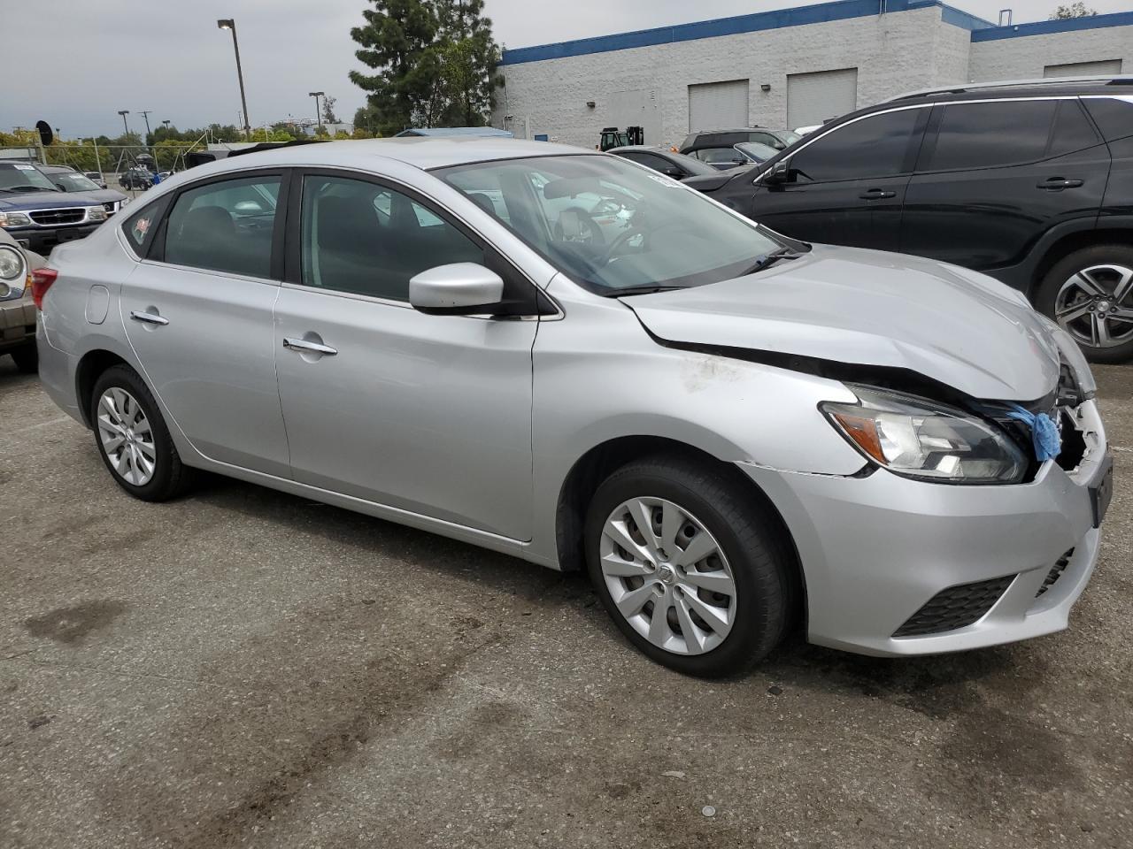 2017 NISSAN SENTRA S - Фото 4