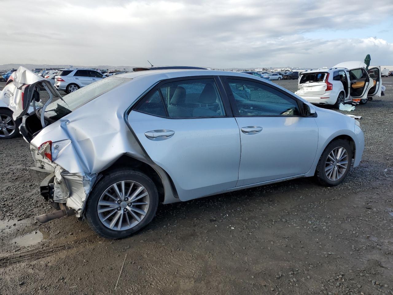 2014 TOYOTA COROLLA L - Image 3