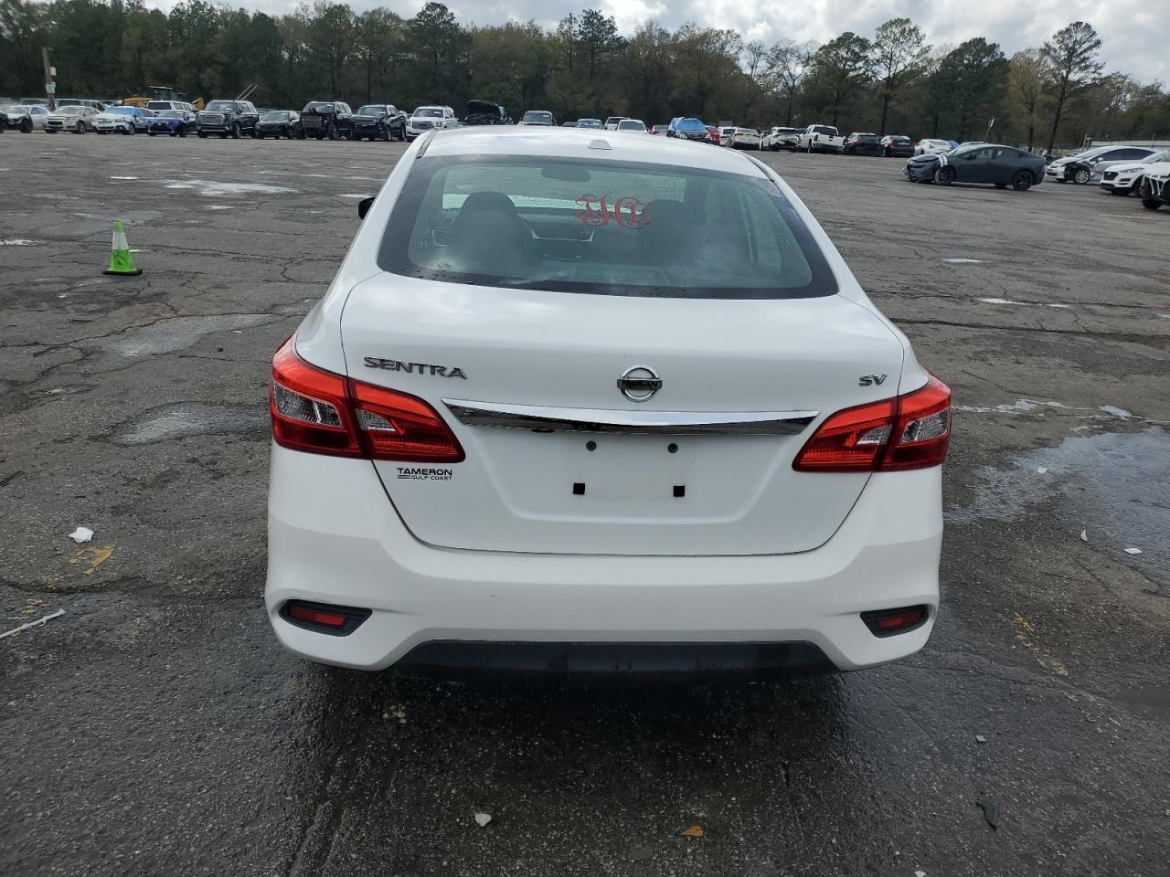 2018 NISSAN SENTRA S - Фото 6