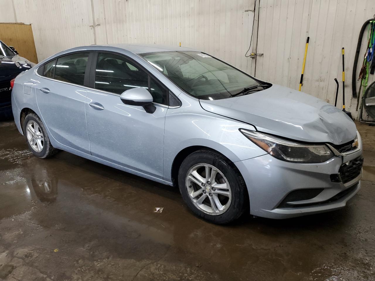 2017 CHEVROLET CRUZE LT - Image 4