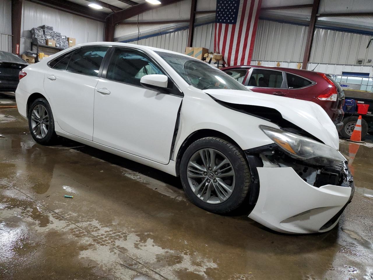 2016 TOYOTA CAMRY LE - Фото 4