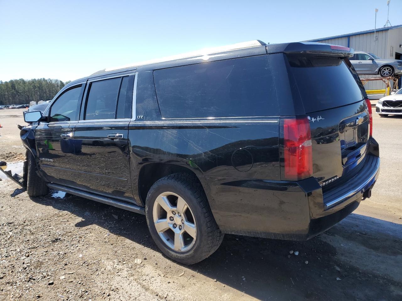 2015 CHEVROLET SUBURBAN C - Image 2