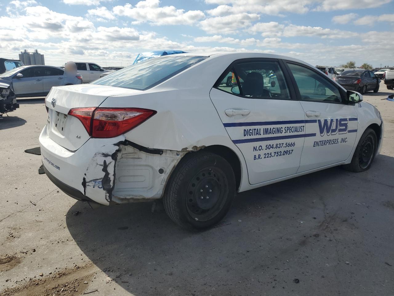 2019 TOYOTA COROLLA L - Image 3