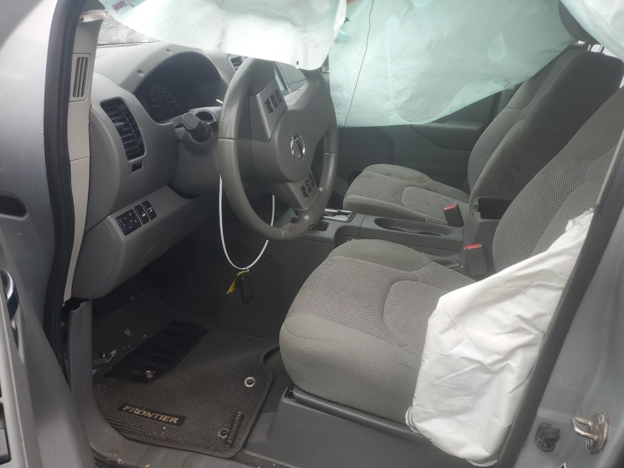 2019 NISSAN FRONTIER S - Фото 7