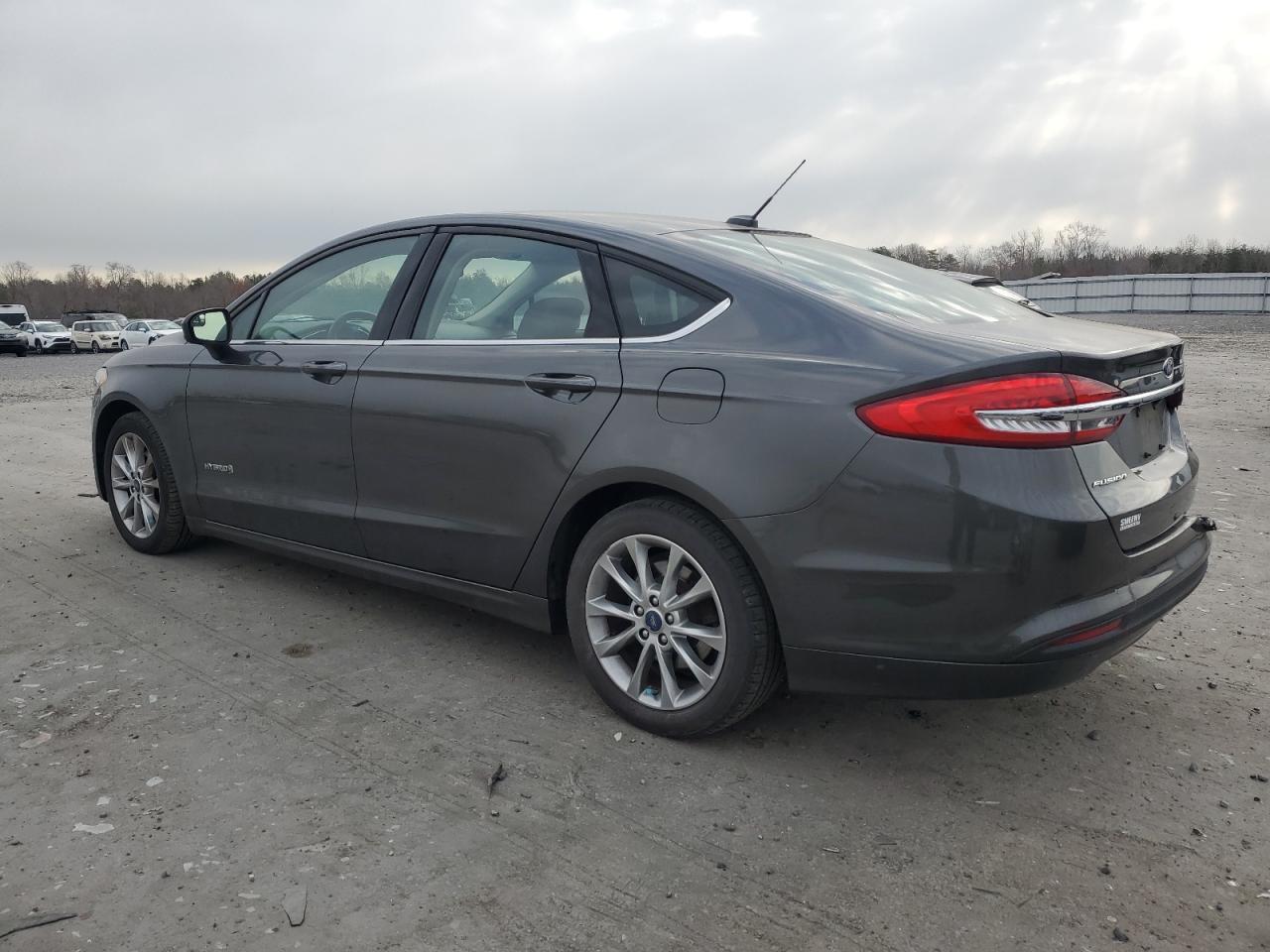 2017 FORD FUSION SE - Фото 2