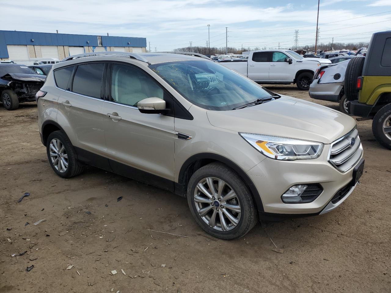 2017 FORD ESCAPE TIT - Image 4