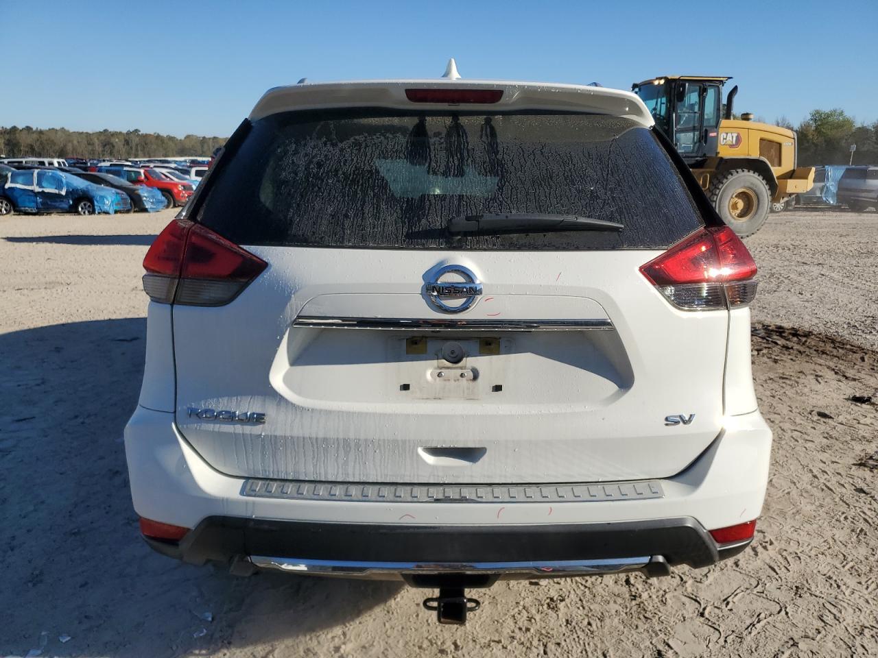2017 NISSAN ROGUE S - Фото 6