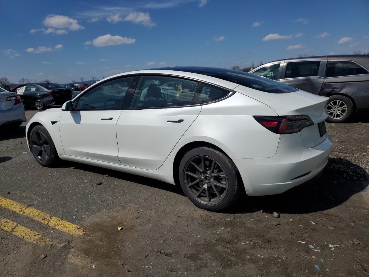2023 TESLA MODEL 3 - Image 2