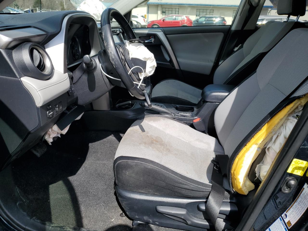 2017 TOYOTA RAV4 XLE - Фото 7
