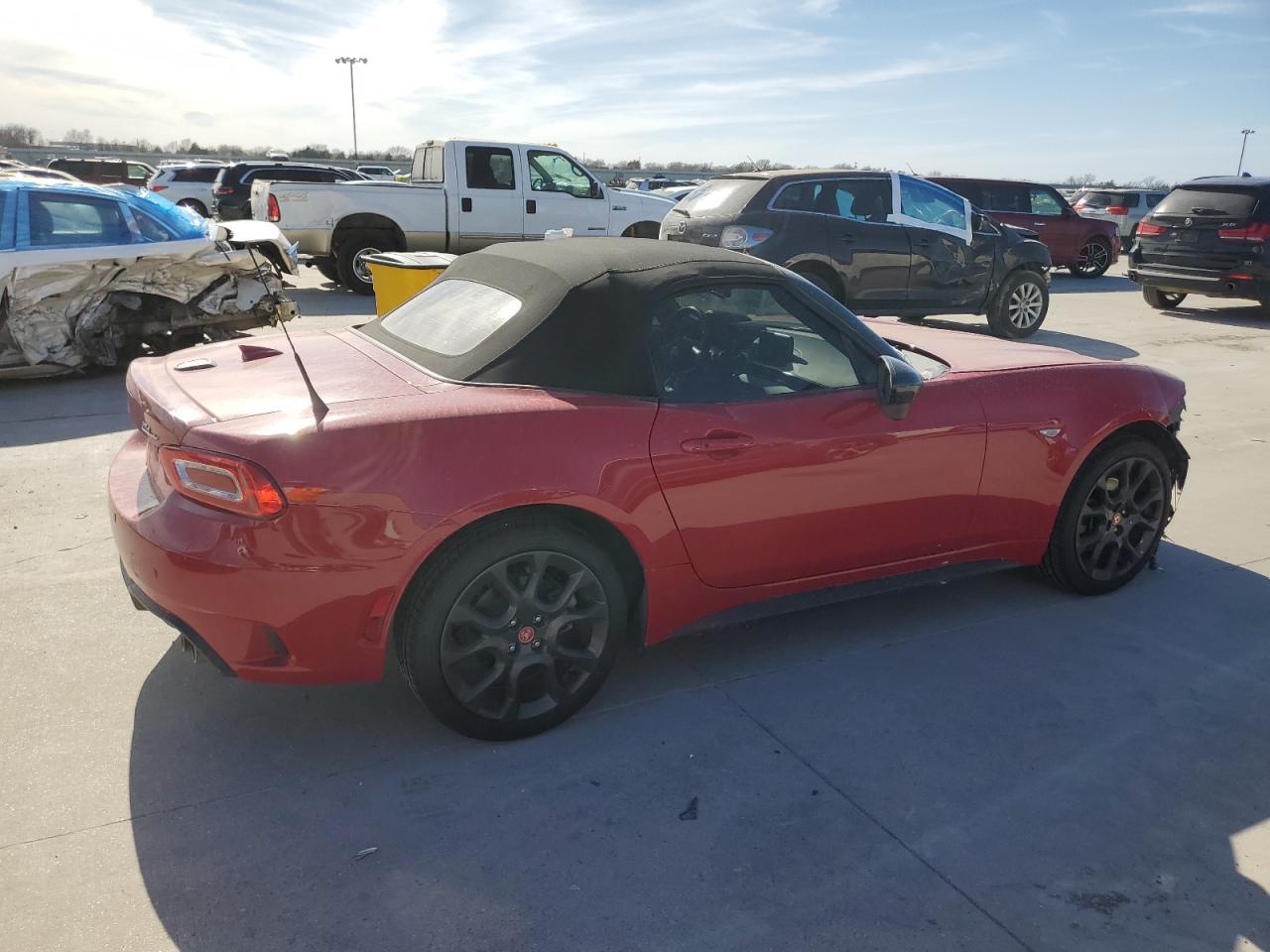2020 FIAT 124 SPIDER - Image 3