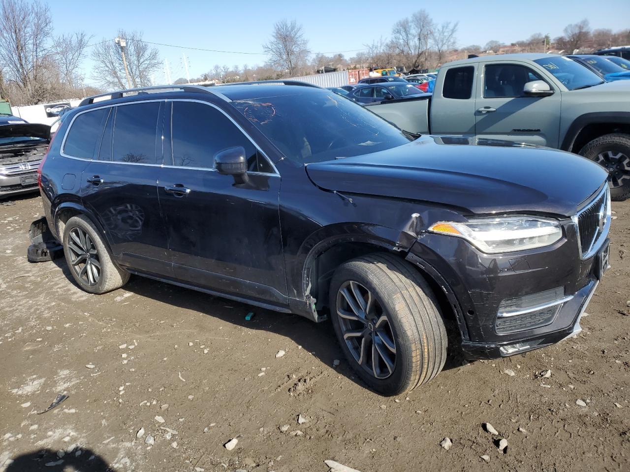 2016 VOLVO XC90 T6 - Фото 4