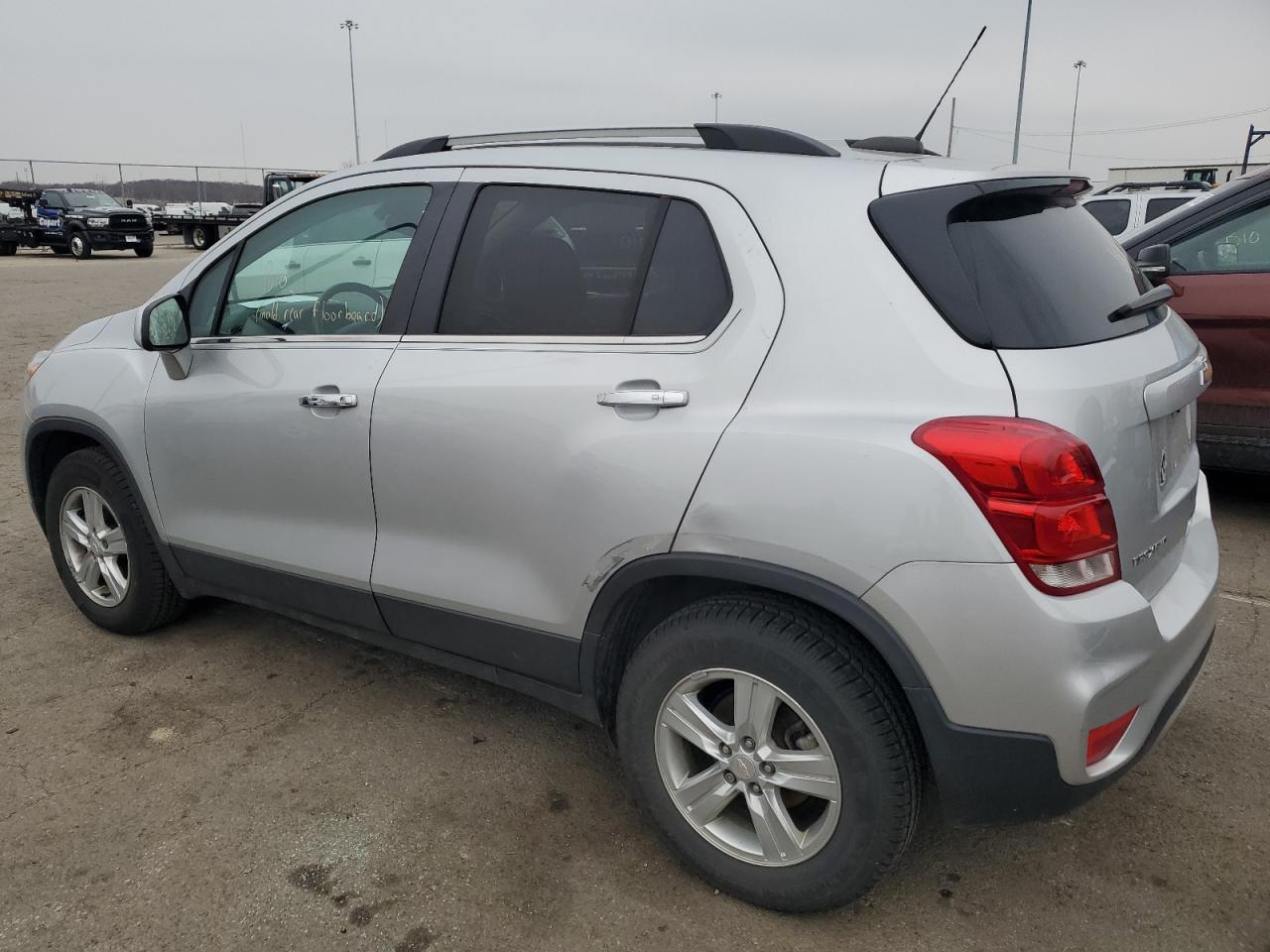 2018 CHEVROLET TRAX 1LT - Image 2