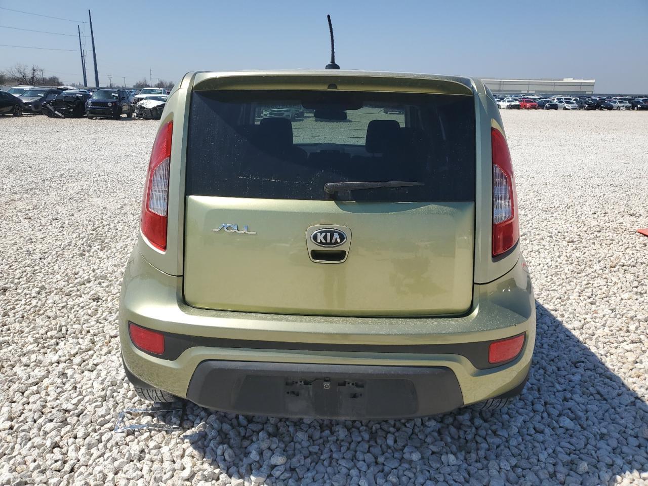 2013 KIA SOUL - Image 6