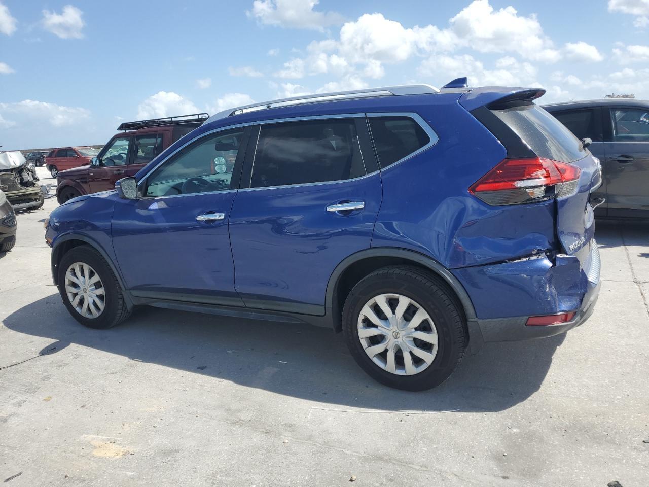 2017 NISSAN ROGUE S - Image 2