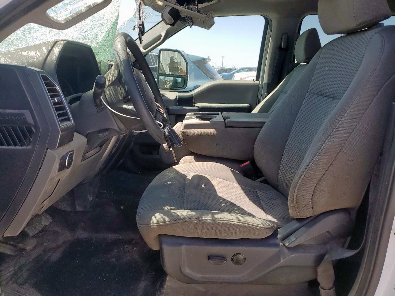 2022 FORD F250 SUPER - Фото 7