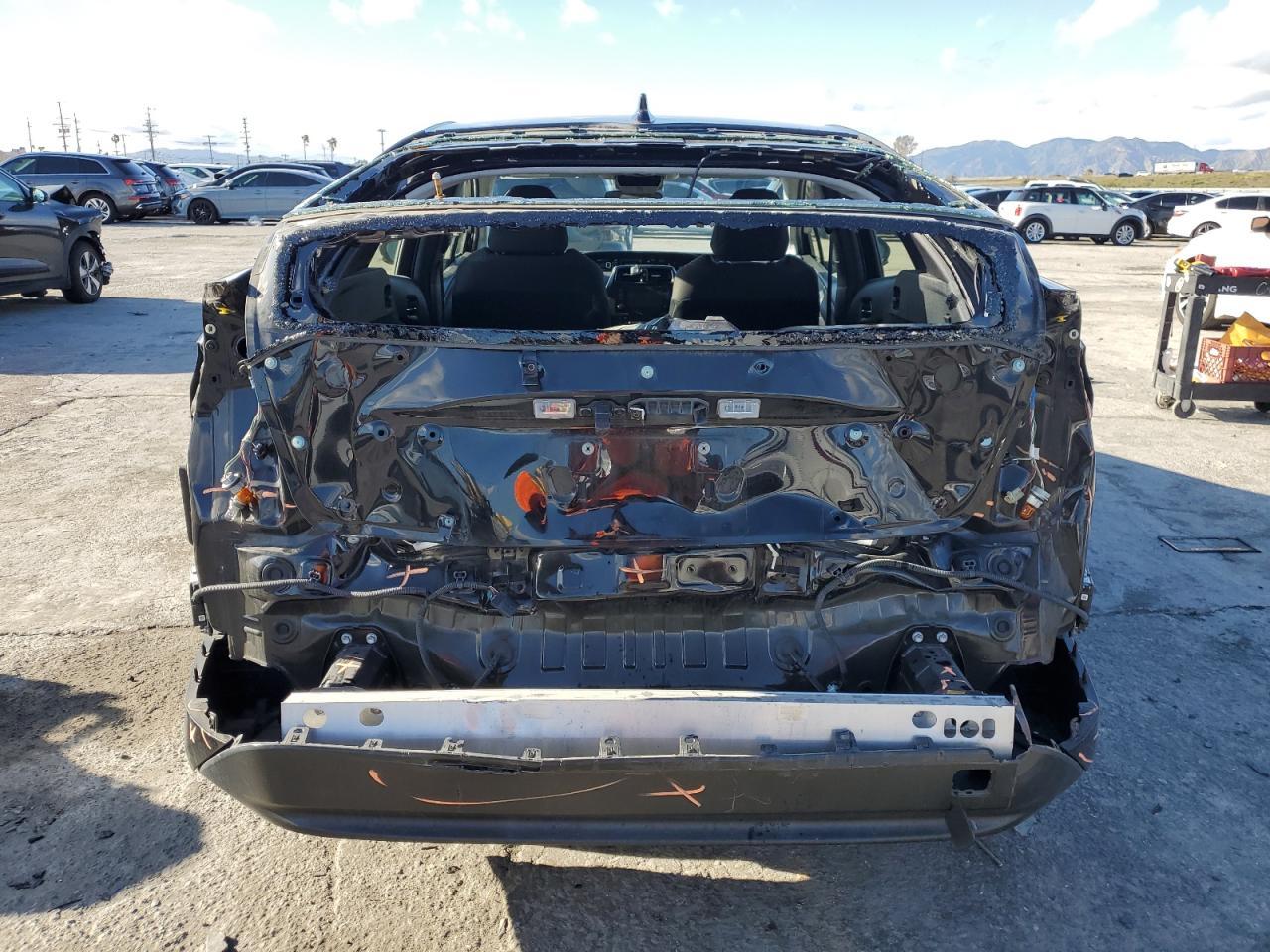 2018 TOYOTA PRIUS - Image 6