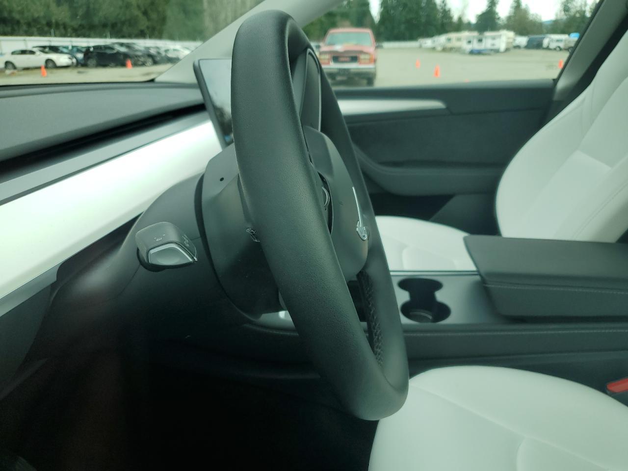 2024 TESLA MODEL Y - Image 7