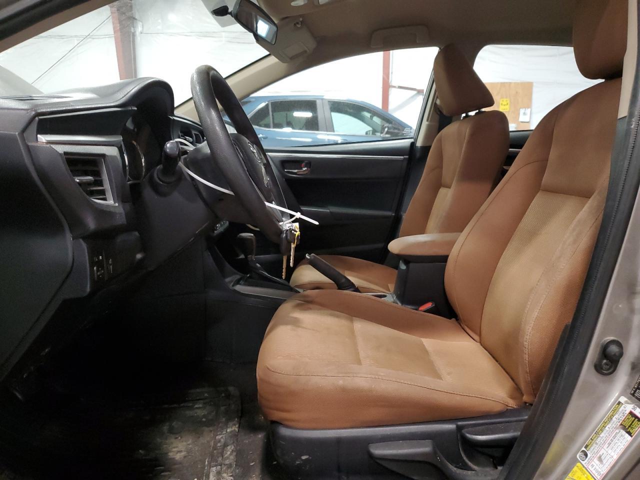 2014 TOYOTA COROLLA L - Фото 7