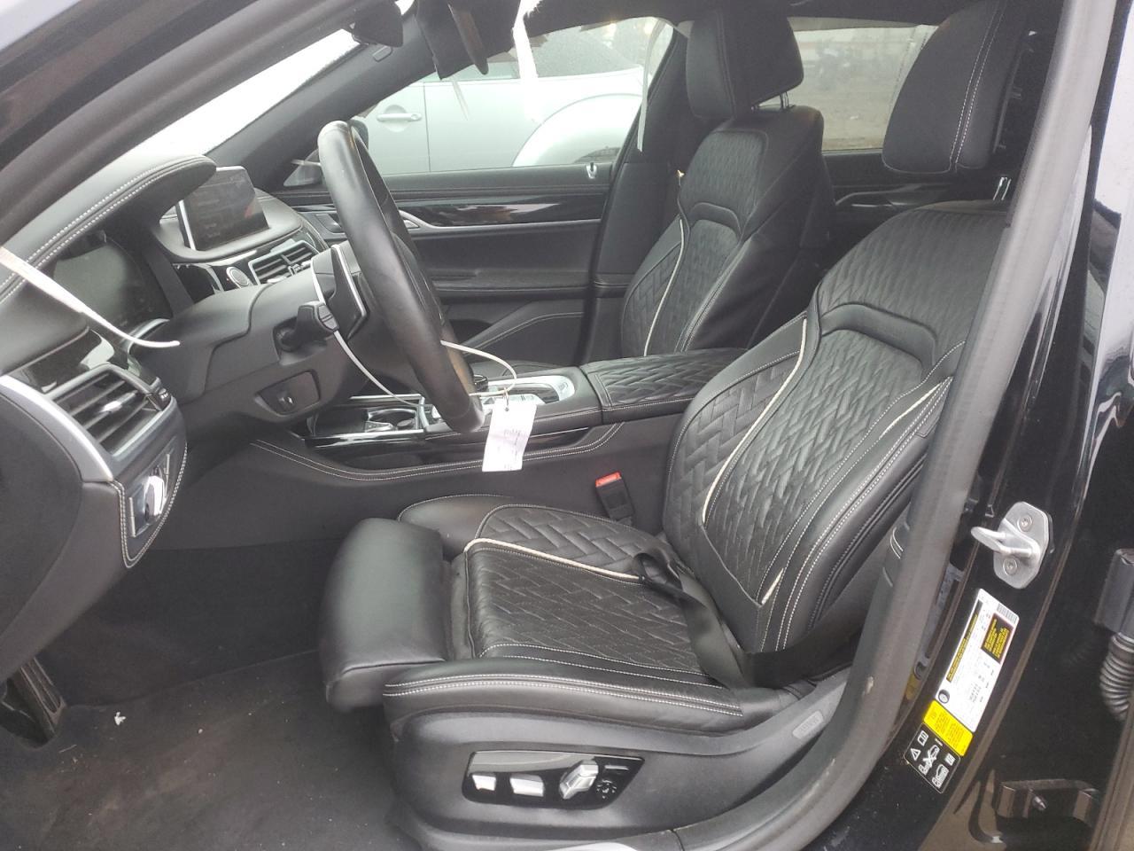 2020 BMW 750 XI - Image 7