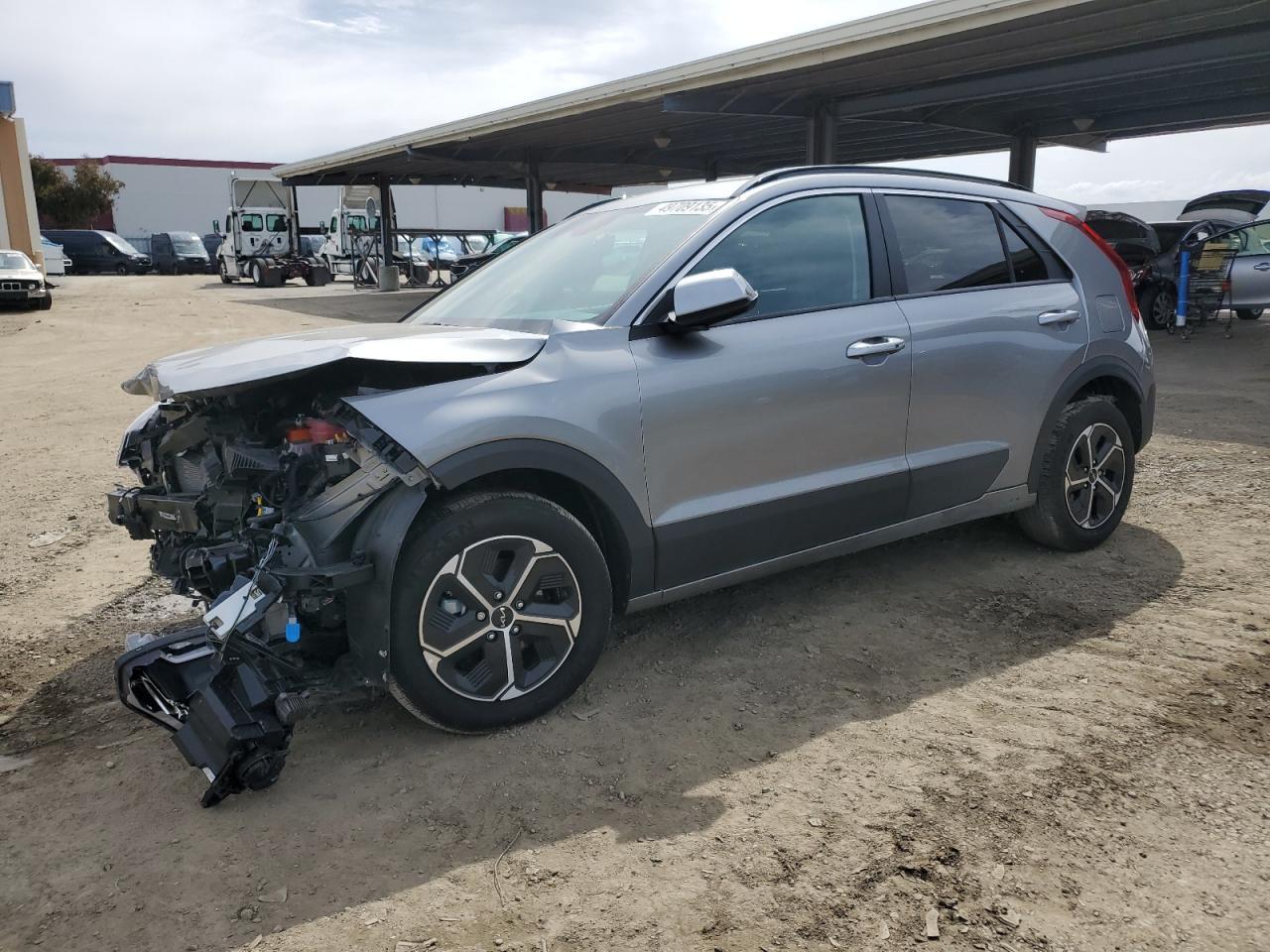 2023 KIA NIRO EX