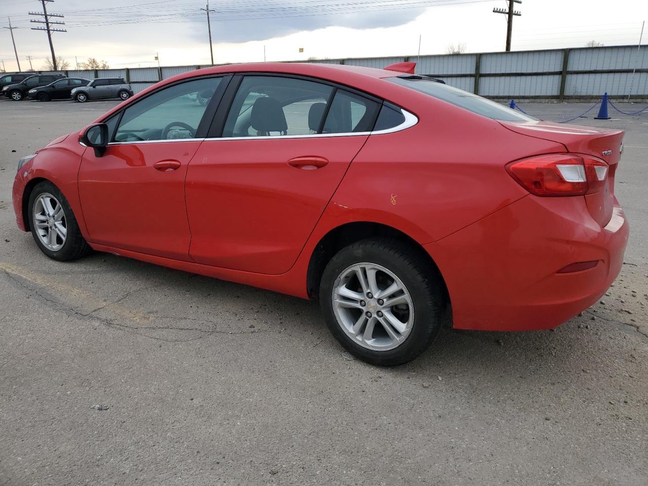 2017 CHEVROLET CRUZE LT - Фото 2
