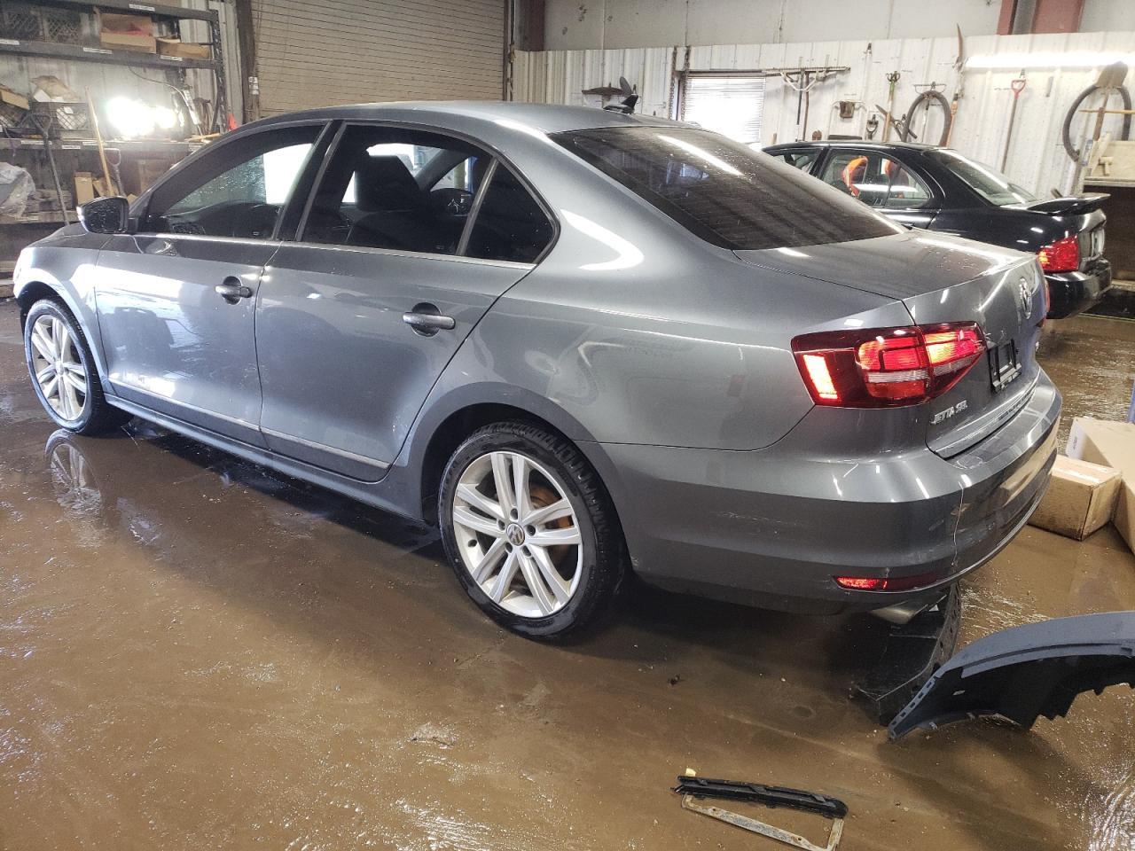 2017 VOLKSWAGEN JETTA SEL - Фото 2