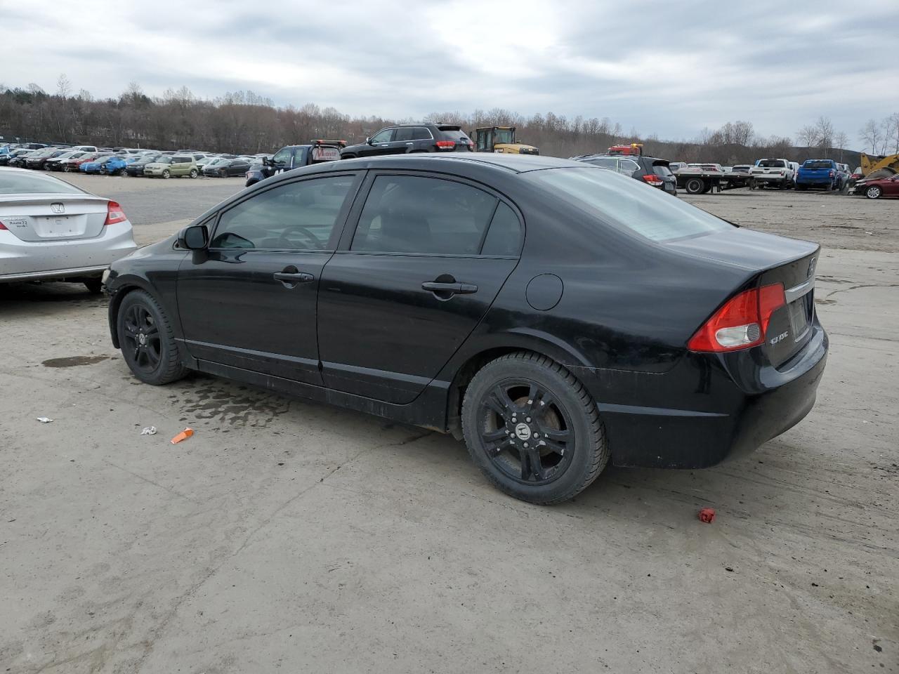 2011 HONDA CIVIC LX - Image 2