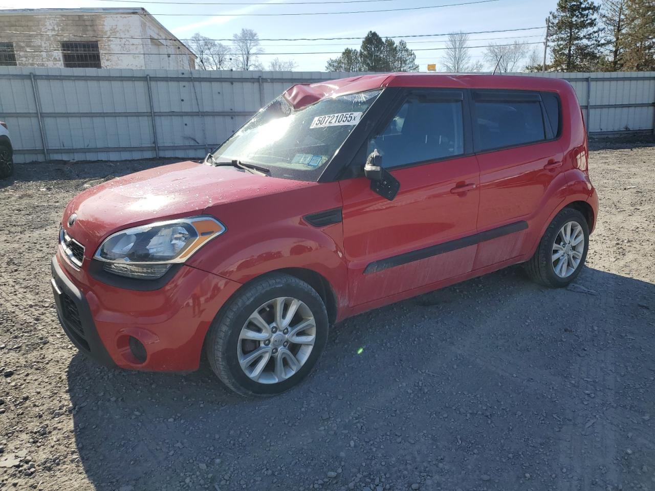2013 KIA SOUL +