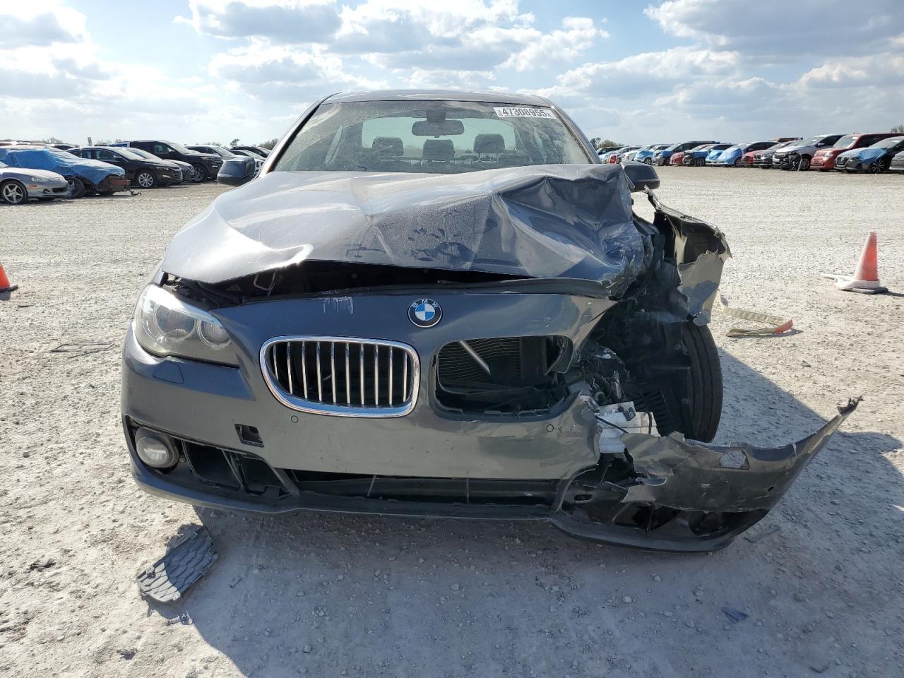 2016 BMW 528 I - Image 5