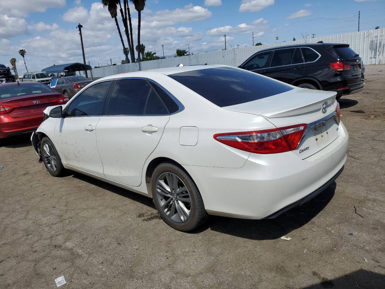 2017 TOYOTA CAMRY LE - Image 2