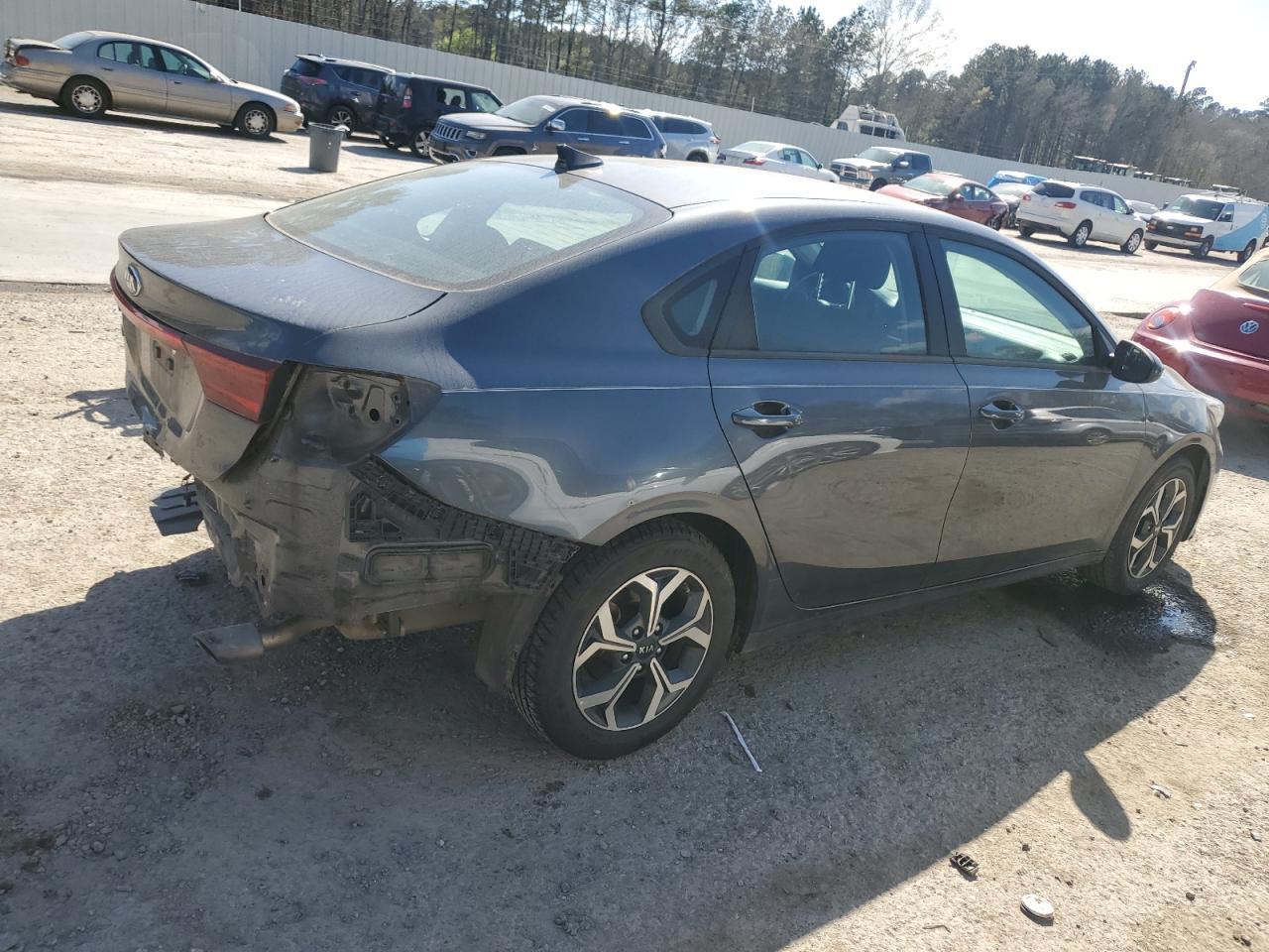 2020 KIA FORTE FE - Фото 3